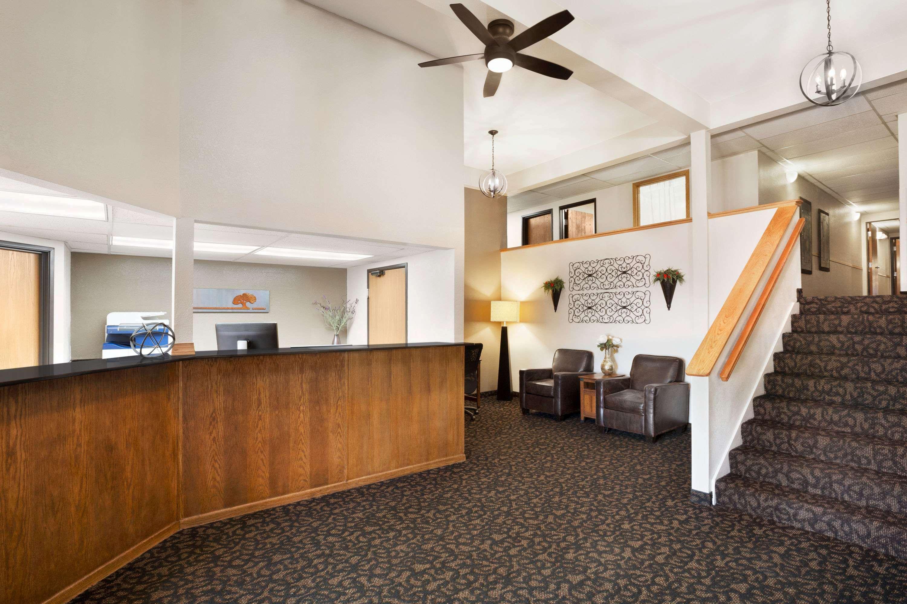 Super 8 By Wyndham Lincoln North Hotel Kültér fotó